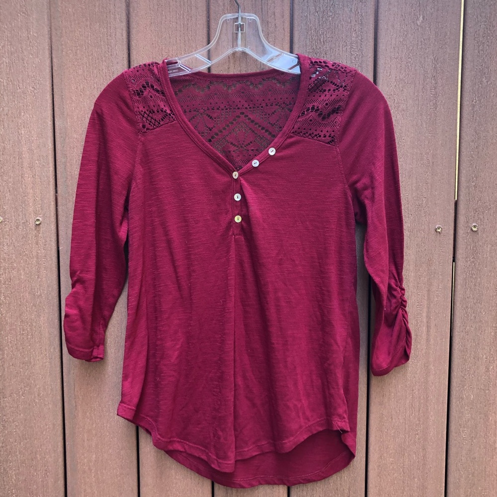 NEON SOUL burgundy top